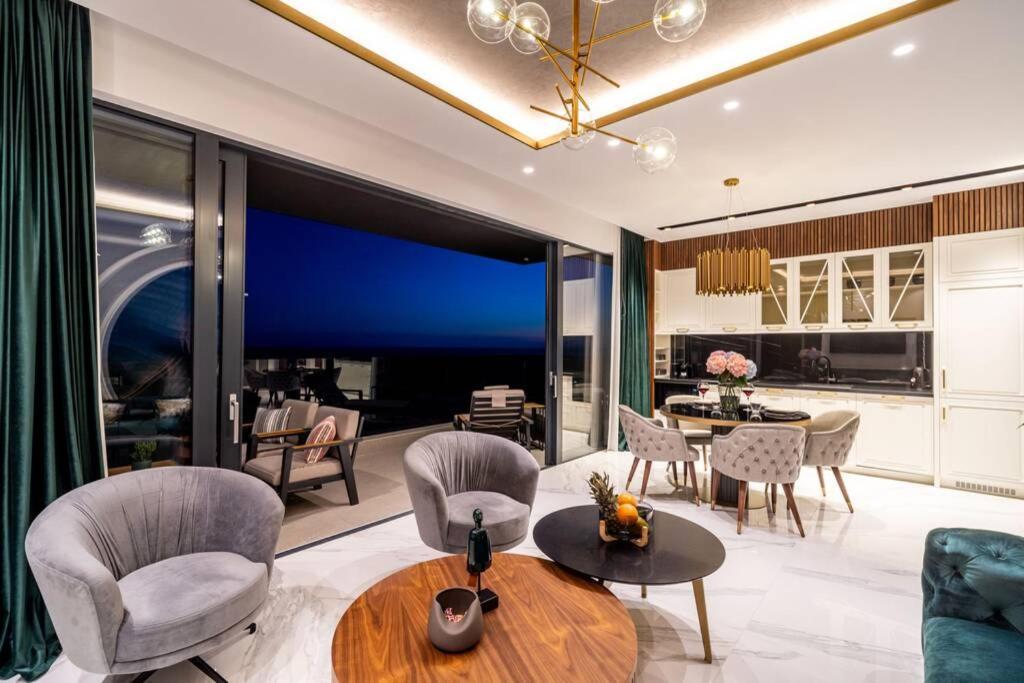 New&stunning Luxury 5* Miss Perfect Apartment