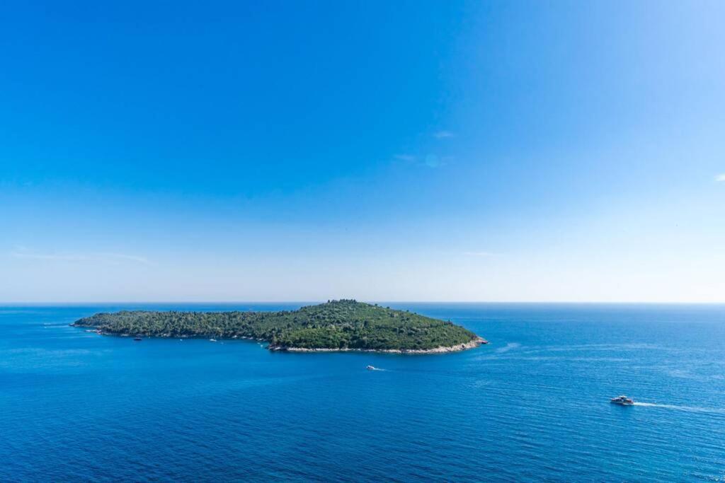 New&stunning Luxury 5* Miss Perfect Apartment